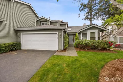 24324 SE 41st Ln, Issaquah, WA 98029