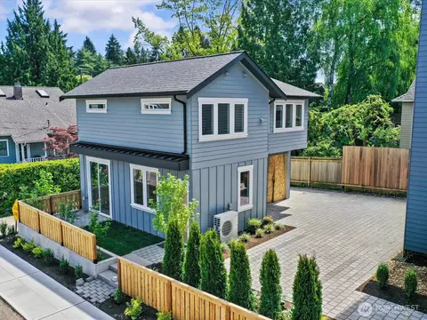 2503 E Newton St, Seattle, WA 98112