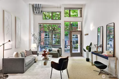 530 Broadway E #114, Seattle, WA 98102