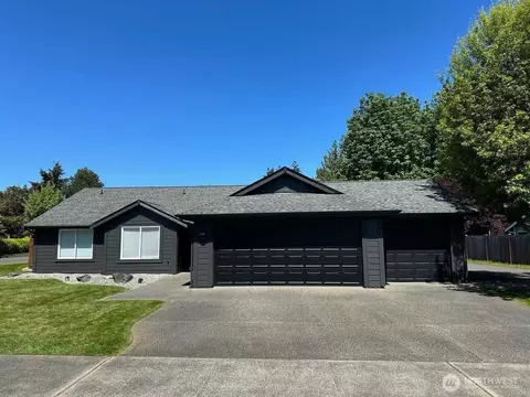 1863 53rd Loop, Olympia, WA 98501