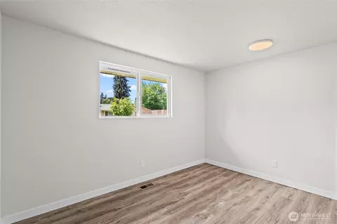 Bedroom - 17407 E 11th Ave, Spanaway, WA 98387 photo 4 of 4