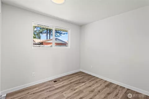 Bedroom - 17407 E 11th Ave, Spanaway, WA 98387 photo 2 of 4
