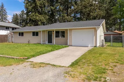 Exterior - 17407 E 11th Ave, Spanaway, WA 98387 photo 2 of 6