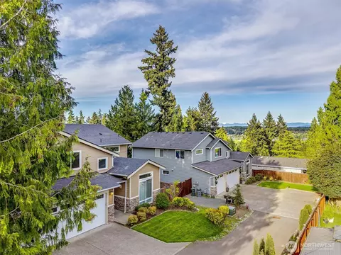 View/Area - 21707 2nd Ave SE, Bothell, WA 98021 photo 2 of 6