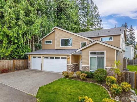 Exterior - 21707 2nd Ave SE, Bothell, WA 98021 photo 2 of 4