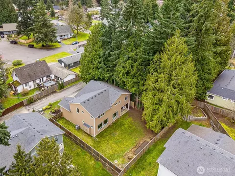 View/Area - 21707 2nd Ave SE, Bothell, WA 98021 photo 1 of 6