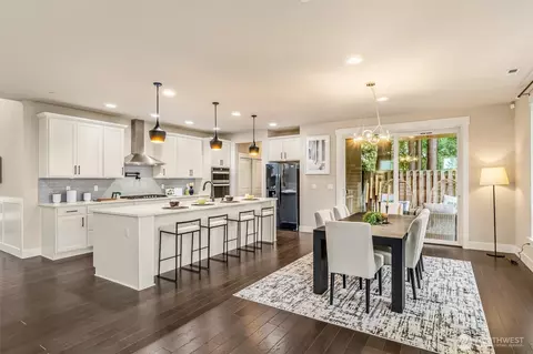 Dining - 21707 2nd Ave SE, Bothell, WA 98021 photo 1 of 2