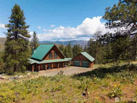 21 Timber Creek Ln, Winthrop, WA 98862