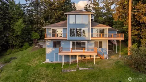 14076 Rosario Rd, Anacortes, WA 98221