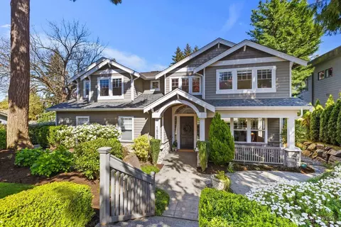 1828 4th St, Kirkland, WA 98033