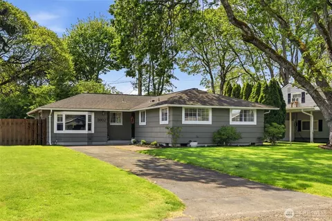 3902 101st St SW, Lakewood, WA 98499