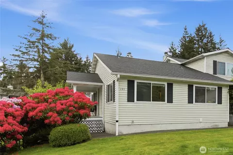 131 S 324th Pl, Federal Way, WA 98003