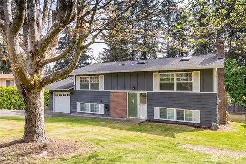 4823 66th Ave W, University Place, WA 98467