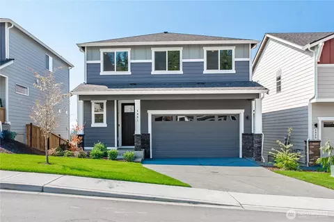2031 NE Norseman Way, Poulsbo, WA 98370