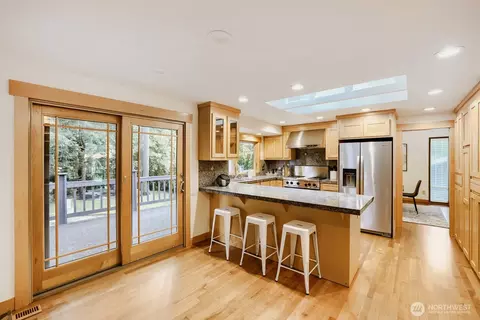 Kitchen - 14606 26th Dr SE, Mill Creek, WA 98012 photo 5 of 6