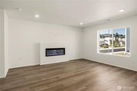 Living - 32305 Bryant Rd, Sultan, WA 98294 photo 4 of 7