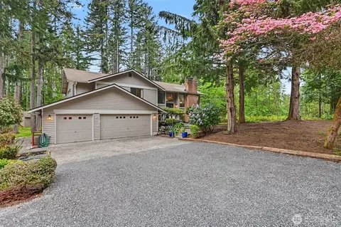 22934 SE 37th St, Sammamish, WA 98075