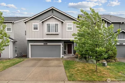 18711 108th Ave E, Puyallup, WA 98374