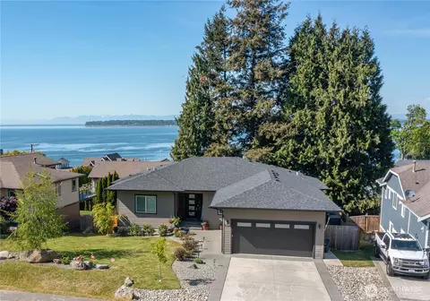 5544 Whitehorn Way, Blaine, WA 98230