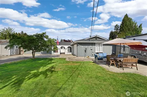 3017 Dale Ln E, Fife, WA 98424