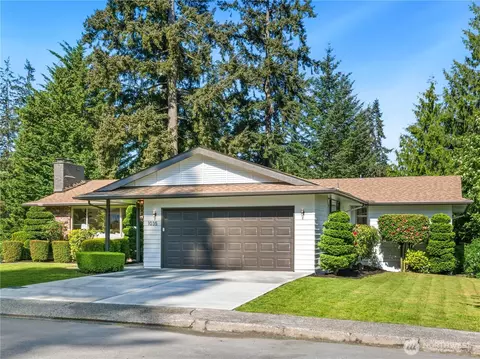 1035 147th Ave SE, Bellevue, WA 98007