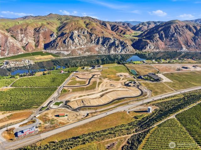 108 Mica Ln, Orondo, WA 98843