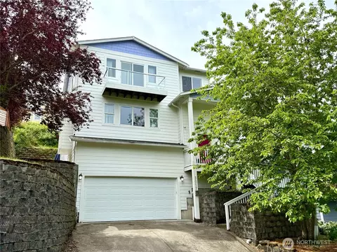 3012 E Valley View Ter, Tacoma, WA 98404