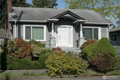 7707 6th Ave NW, Seattle, WA 98117