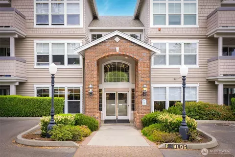 8500 Main St #F315, Edmonds, WA 98026