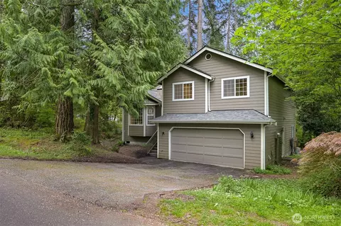 5 Horseshoe Cir, Bellingham, WA 98229