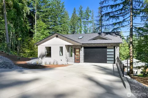 13 Clematis Ln, Bellingham, WA 98229