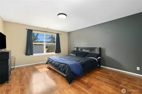 Bedroom - 1105 Boatman Ave NW, Orting, WA 98360 photo 1 of 5