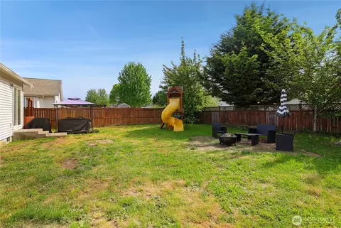 Exterior - 1105 Boatman Ave NW, Orting, WA 98360 photo 3 of 7