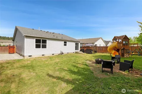 Exterior - 1105 Boatman Ave NW, Orting, WA 98360 photo 2 of 7