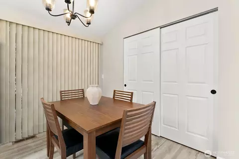 Dining - 206 W Marilyn Ave, Everett, WA 98204 photo 2 of 2