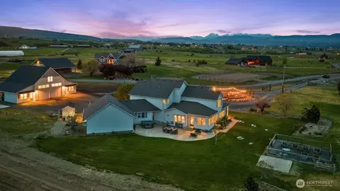 3920 Weaver Rd, Ellensburg, WA 98926