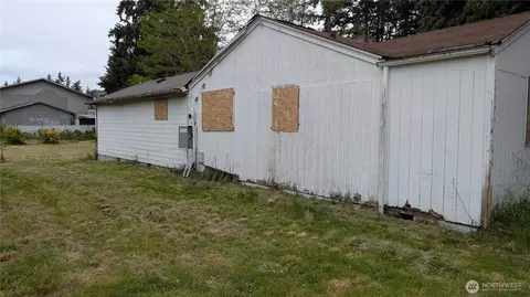 12632 Lincoln Ave SW, Lakewood, WA 98499