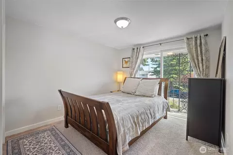 Bedroom - 913 92nd St SE, Everett, WA 98208 photo 5 of 8