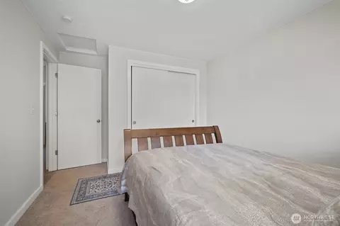 Bedroom - 913 92nd St SE, Everett, WA 98208 photo 6 of 8