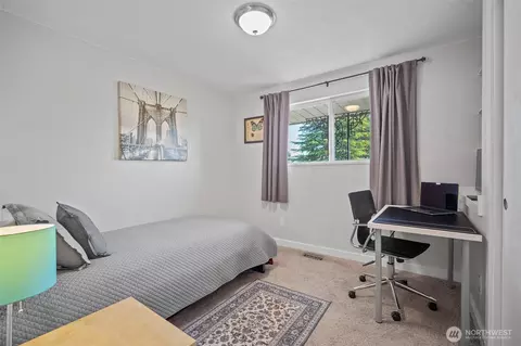 Other - 913 92nd St SE, Everett, WA 98208 photo 4 of 7