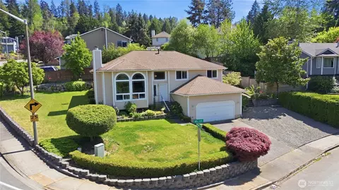 722 47th St SE, Auburn, WA 98092
