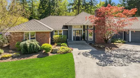 21533 NE 143rd Pl, Woodinville, WA 98077