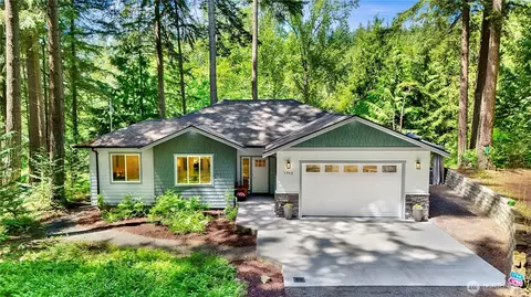 1792 Swamp Creek Ln, Bellingham, WA 98226