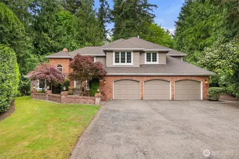 21310 NE 101st Ct, Redmond, WA 98053