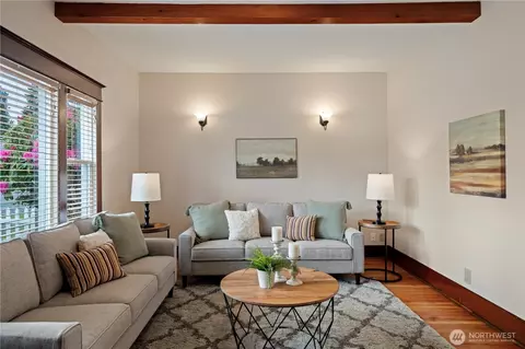 Living - 2209 Wetmore Ave, Everett, WA 98201 photo 1 of 1