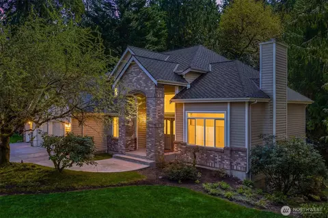 21641 SE 249th St, Maple Valley, WA 98038