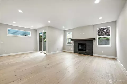 Living - 19312 Meridian Dr SE #CW 11, Bothell, WA 98012 photo 1 of 4