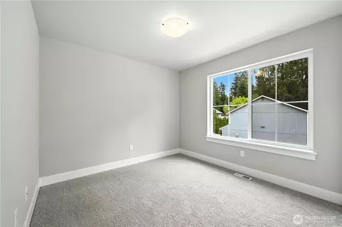 Bedroom - 19312 Meridian Dr SE #CW 11, Bothell, WA 98012 photo 5 of 5