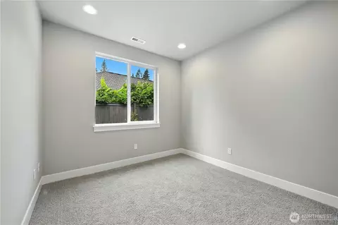 Bedroom - 19312 Meridian Dr SE #CW 11, Bothell, WA 98012 photo 1 of 5