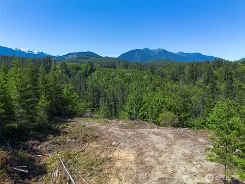 9999 Blue Mountain Rd, Port Angeles, WA 98362
